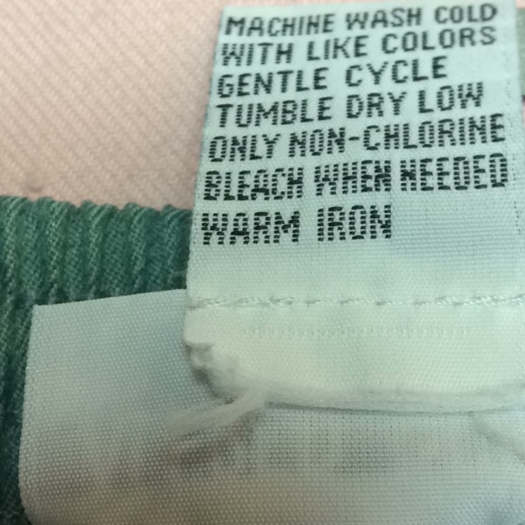 FINAL SALE PRICE Alfred Dunner Pale Green Slacks in Size 10 - Picture 5 of 5